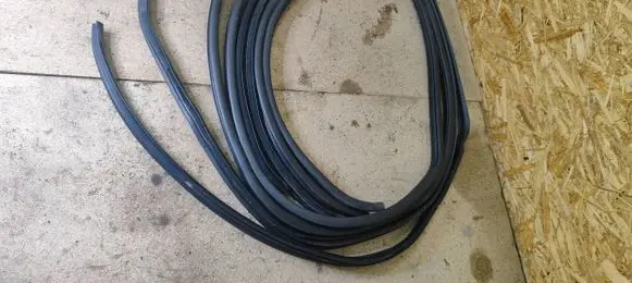 KIA Ceed Front door rubber seal 