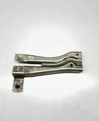 BMW i3 Front bumper cross member 7374810