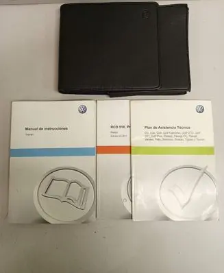Volkswagen Touran II Owners service history hand book 