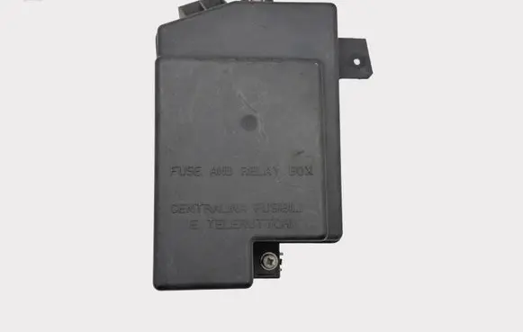 Alfa Romeo Brera Fuse box cover 60699388 60699387