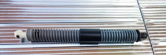 BMW 5 G30 G31 Tailgate/trunk strut/damper 7366403