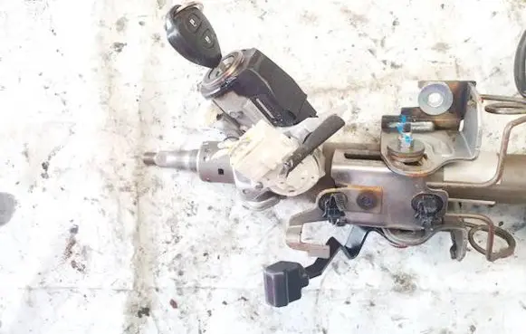 Toyota Auris 150 Ignition lock n0502638