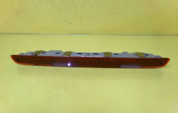 Opel Signum Third/center stoplight 9185989 377531
