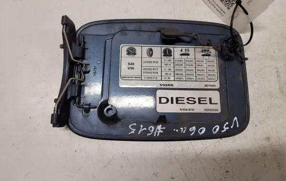 Volvo V50 Fuel tank cap 30640300 30714341