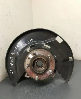 Opel Zafira C Front wheel hub