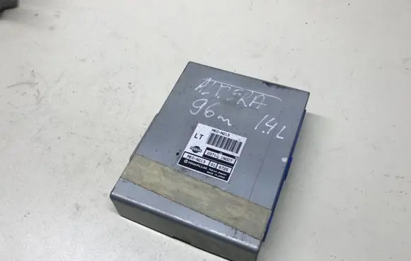 Nissan Almera Engine control unit/module 237101N007 MECN213