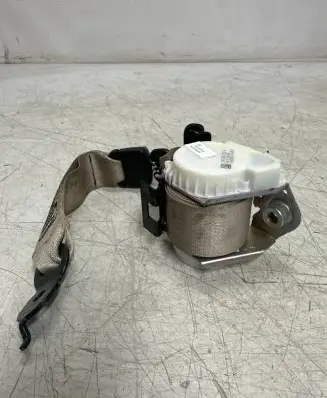 BMW 5 F10 F11 Middle seatbelt (rear) 34036732A