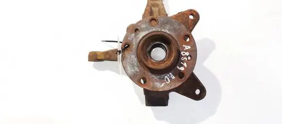 Front wheel hub