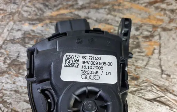Audi A5 8T 8F Accelerator throttle pedal 8K1721523