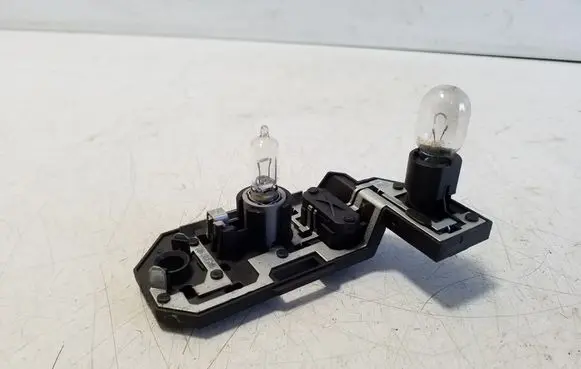 BMW 5 F10 F11 Tail light bulb cover holder 72635369