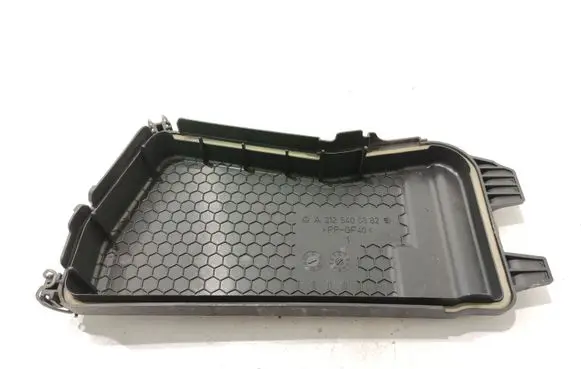 Mercedes-Benz E W212 Fuse box cover A2125400382