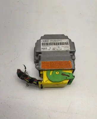 Audi A3 S3 A3 Sportback 8P Airbag control unit/module 8P0959655C 0285001666