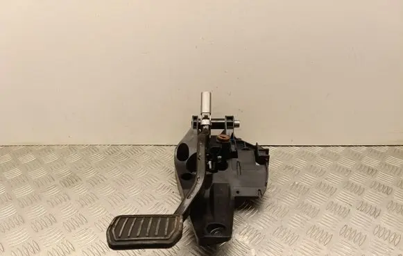Tesla Model 3 Brake pedal 104469200D
