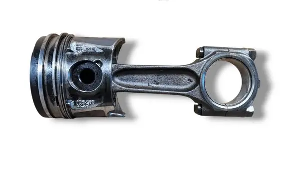 Volvo V50 Piston with connecting rod 085190