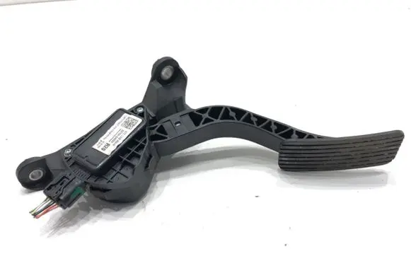 KIA Ceed Accelerator throttle pedal 32700G4200