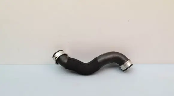Mercedes-Benz C W204 Coolant pipe/hose A2125018282