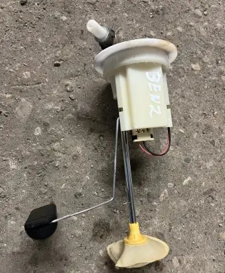 Subaru Outback Fuel level sensor 