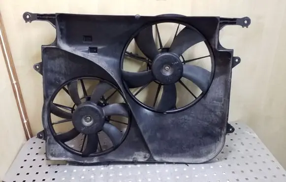 Opel Antara Radiator cooling fan shroud 96837839