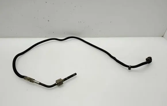 Mercedes-Benz E W212 Exhaust gas temperature sensor A0009057004