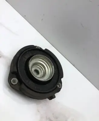 Coil spring mount