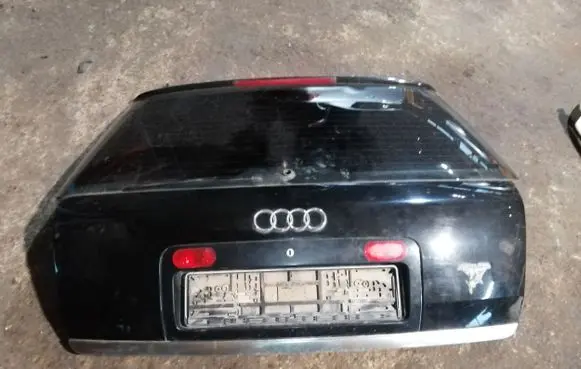 Audi A6 S6 C5 4B Tailgate/trunk/boot lid