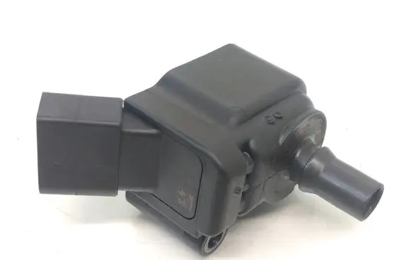 Volkswagen Up High voltage ignition coil 04E905110B 77300003