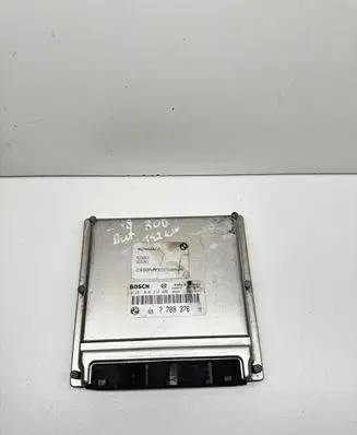 BMW 5 E39 Engine control unit/module 7789376 922682Z 28RTF091