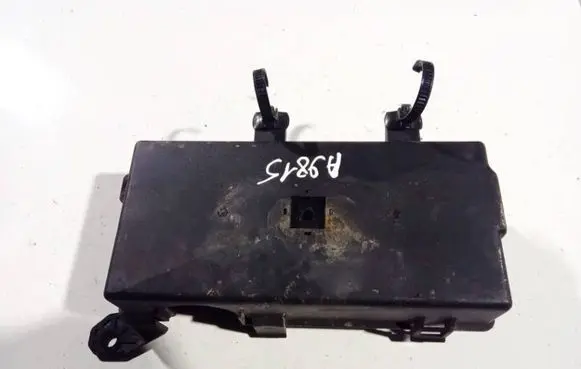KIA Sorento Battery box tray 