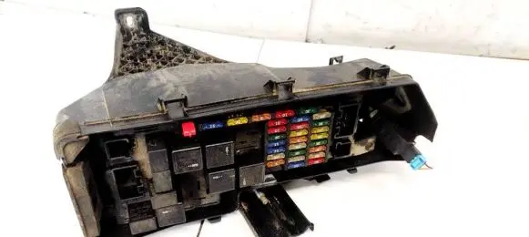 Volvo V70 Fuse box set 9494210