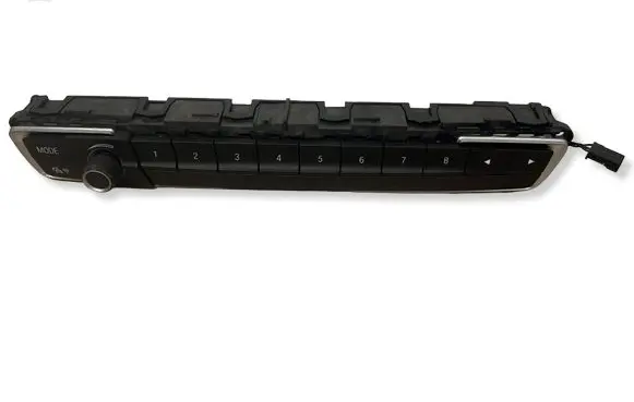 BMW 1 F20 F21 Climate control unit 6832884