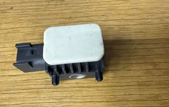 Ford Mondeo MK IV Airbag deployment crash/impact sensor 3M5T14B342AB