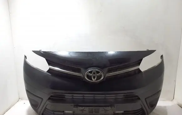 Toyota Proace Front bumper SU001A4868