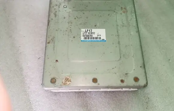 Mazda 6 Engine control unit/module LF1718881E E6T50675H