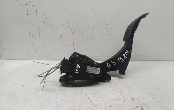 Audi A3 S3 8L Accelerator throttle pedal 1J1721503H