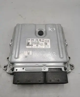 Mercedes-Benz E W211 Engine control unit/module A6421508977 0281014326 CR412