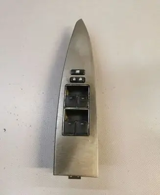 Toyota Avensis T270 Electric window control switch 8404005040