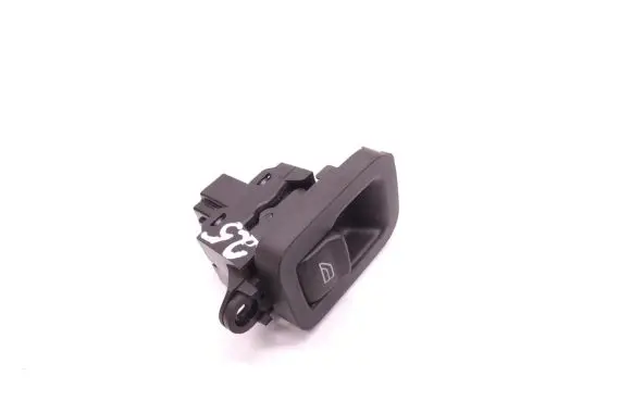Volvo V50 Electric window control switch 30658449 D25