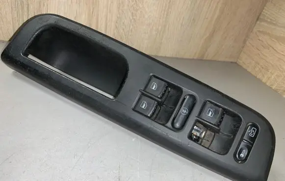 Volkswagen Golf IV Electric window control switch 1J4959857B 03755030