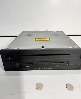 Audi A6 S6 C6 4F CD/DVD changer 4E0035666D