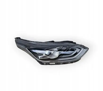 KIA Ceed Headlight/headlamp 92102J7100