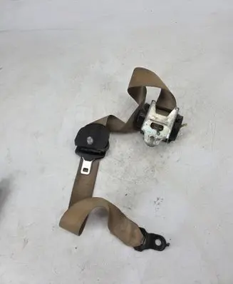 Mercedes-Benz ML W164 Rear seatbelt 6090305