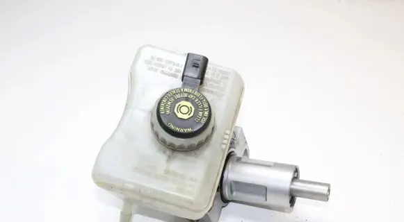 Audi Q5 SQ5 Master brake cylinder