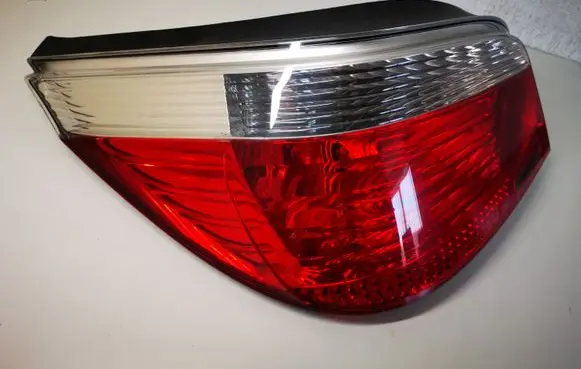 BMW 5 E60 E61 Rear/tail lights 7165737