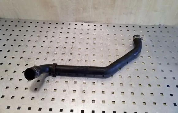 Peugeot 208 Engine coolant pipe/hose