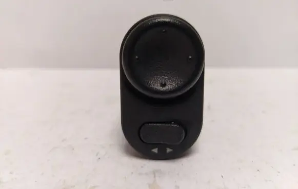 Opel Astra G Wing mirror switch 09226861 0060R