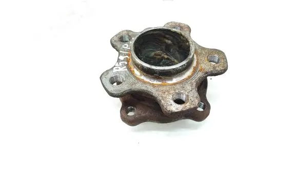 BMW Z4 g29 Front wheel hub 6899176