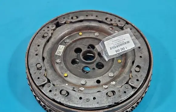 Renault Kadjar Dual mass flywheel 123101804R IMPRK1592006