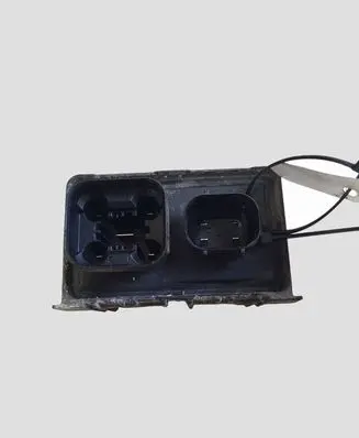 Opel Insignia A Glow plug pre-heat relay 55574293