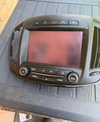 Opel Insignia A Screen/display/small screen 26202389 544930977 7370100000000X