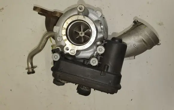 Audi A3 S3 8V Turbo 05E145701J 4918001620